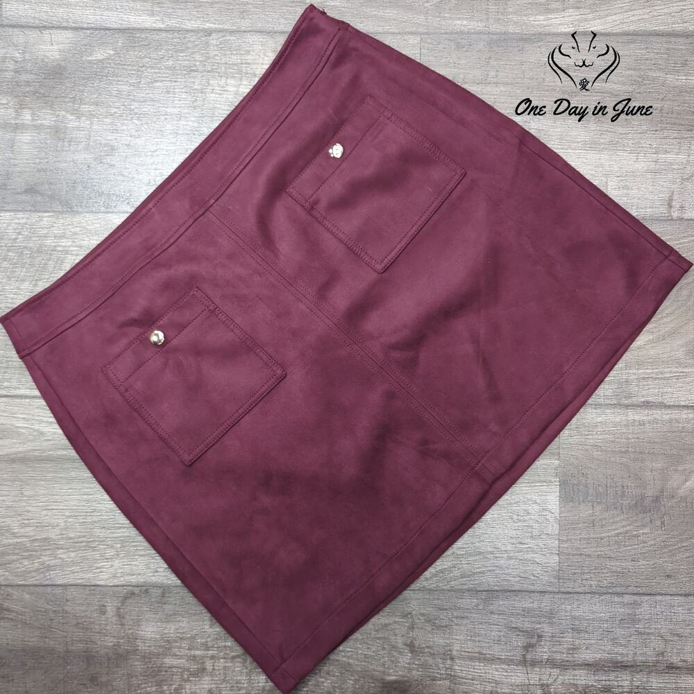 Loft Suede Like Mini Skirt Size 16